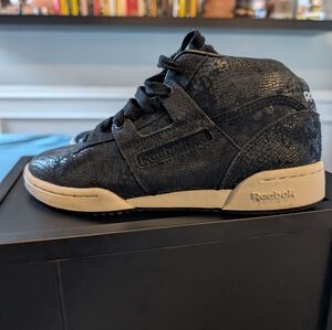 Reebok workout Mid. 30th Anniversary black/Snakeskin Kids 5.5= Women's 6.5-7